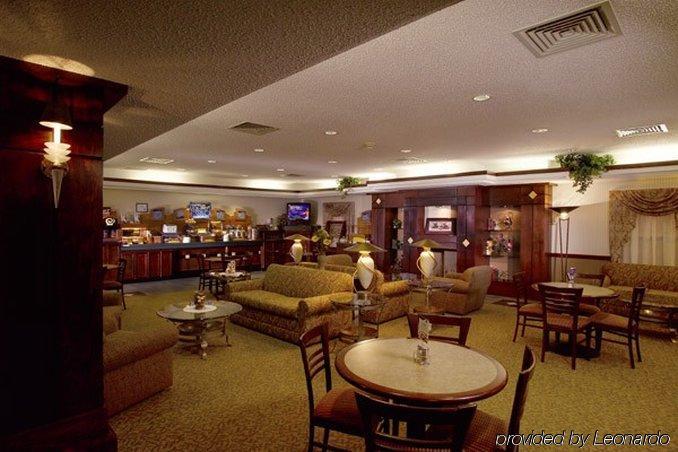 Windsor Inn & Suites Dodge City Interno foto