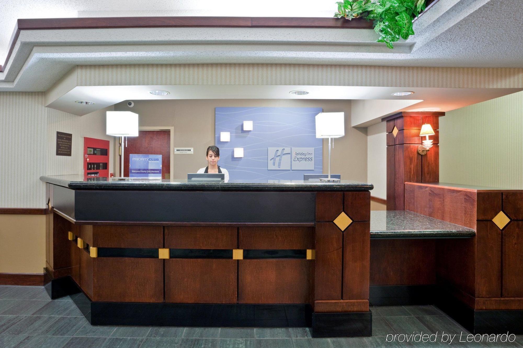 Windsor Inn & Suites Dodge City Interno foto