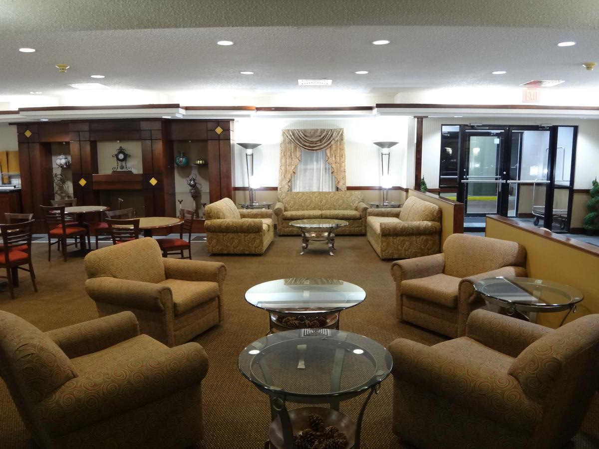 Windsor Inn & Suites Dodge City Esterno foto