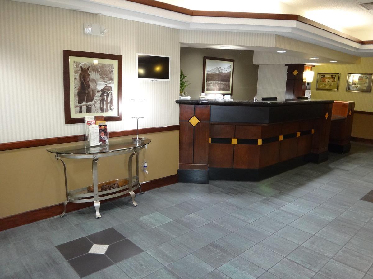 Windsor Inn & Suites Dodge City Esterno foto