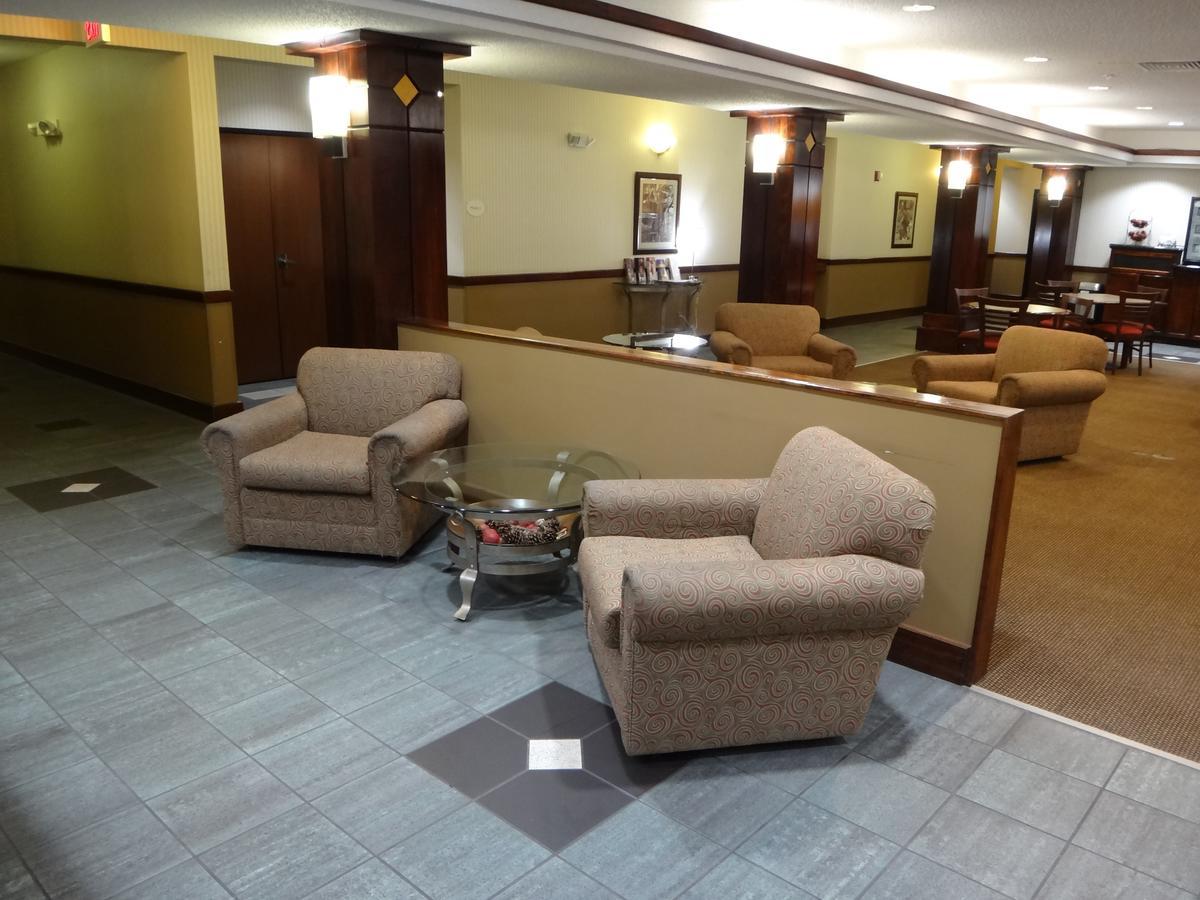 Windsor Inn & Suites Dodge City Esterno foto