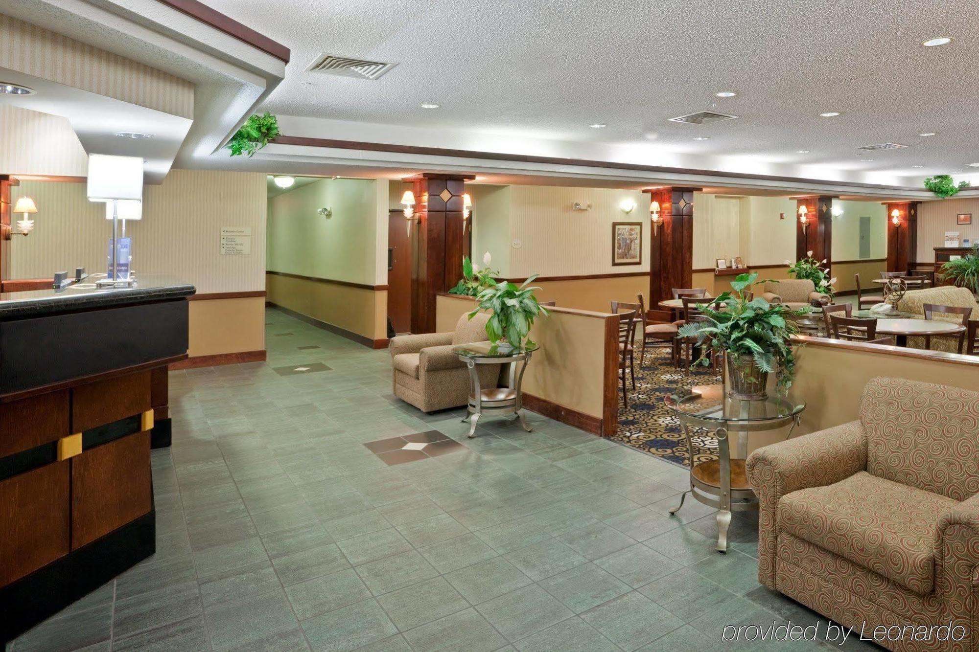 Windsor Inn & Suites Dodge City Esterno foto